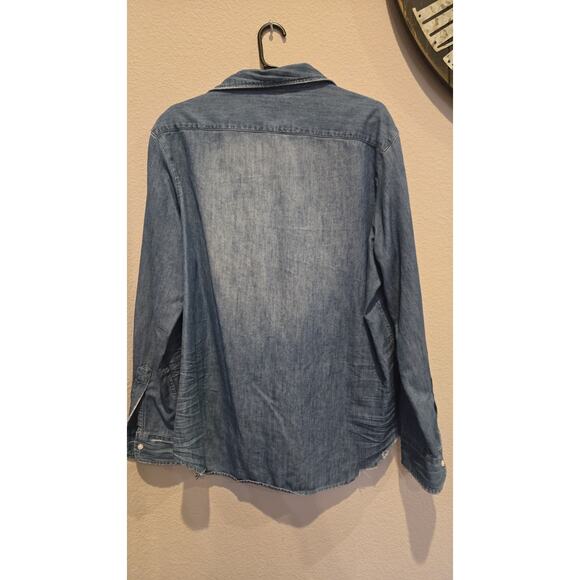 Frank & Eileen Women's Eileen Blue Denim Vintage Distressed Button-Up Shirt M - Picture 11 of 12